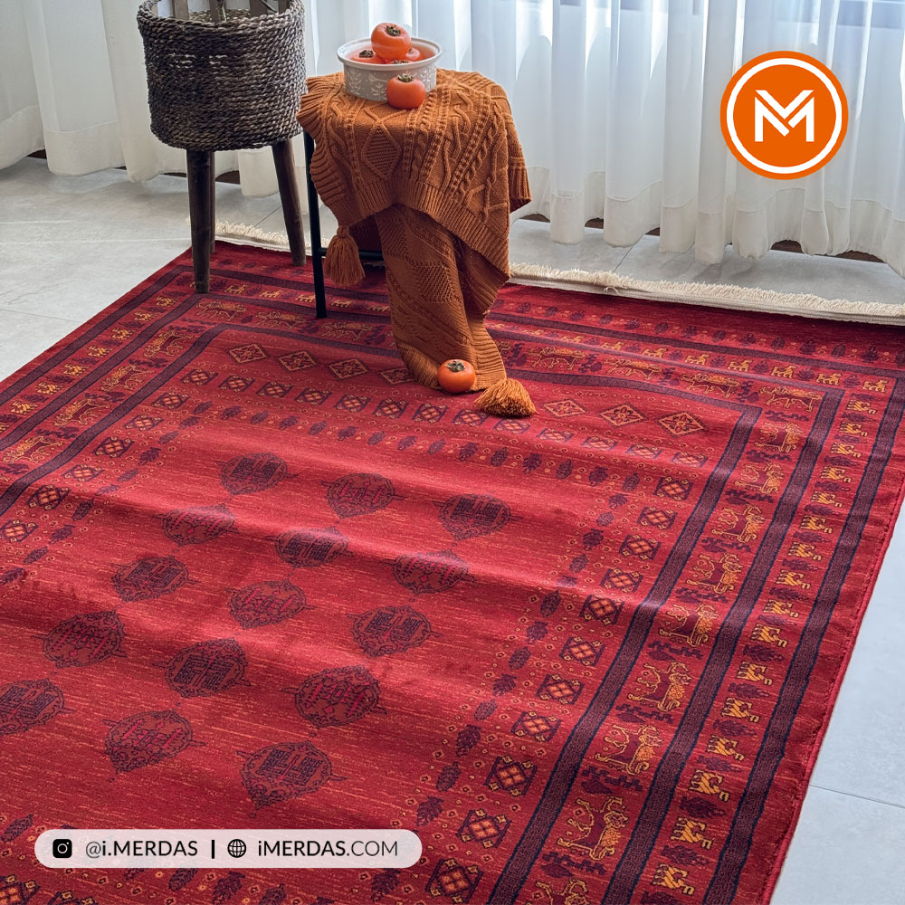 فرش گبه کد 2810 زمینه عنابی
